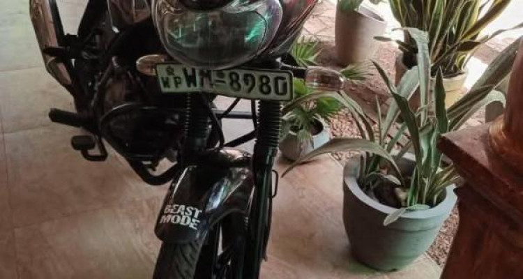 BAJAJ DISCOVER 150 2011