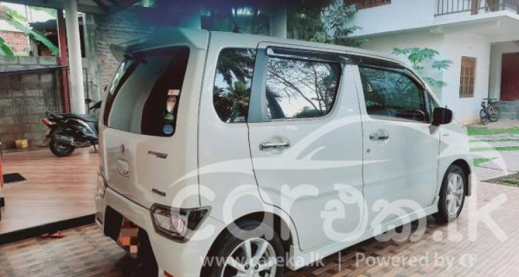 SUZUKI WAGON R STINGRAY 2017