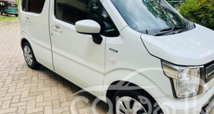 SUZUKI WAGON R FX 2018