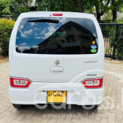 SUZUKI WAGON R FX 2018