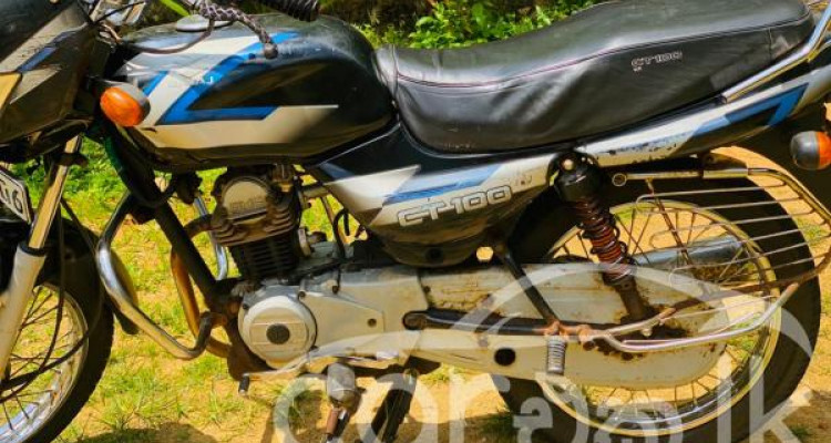BAJAJ CT100 2011