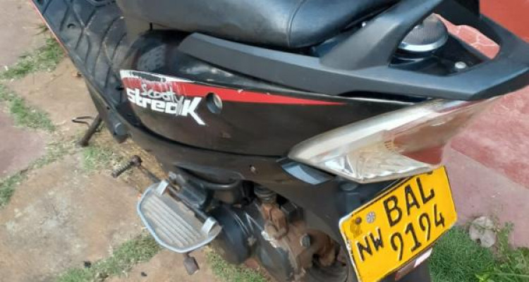 TVS SCOOTY STREAK 2013