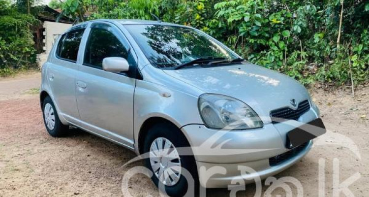 TOYOTA VITZ 2001