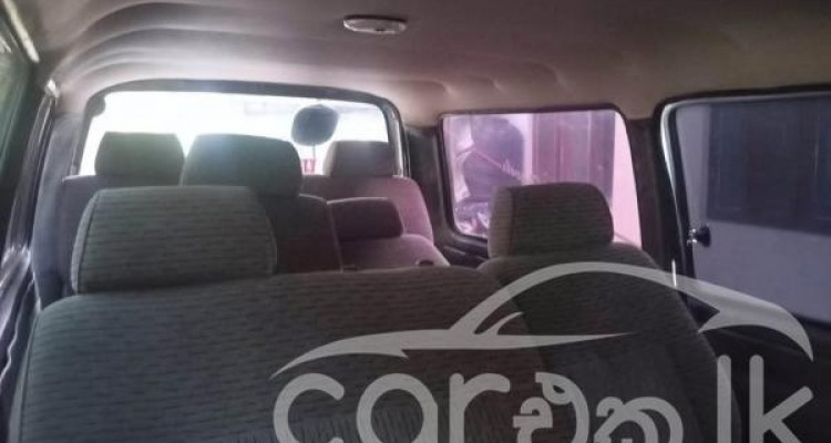 TOYOTA HIACE LH102 1991