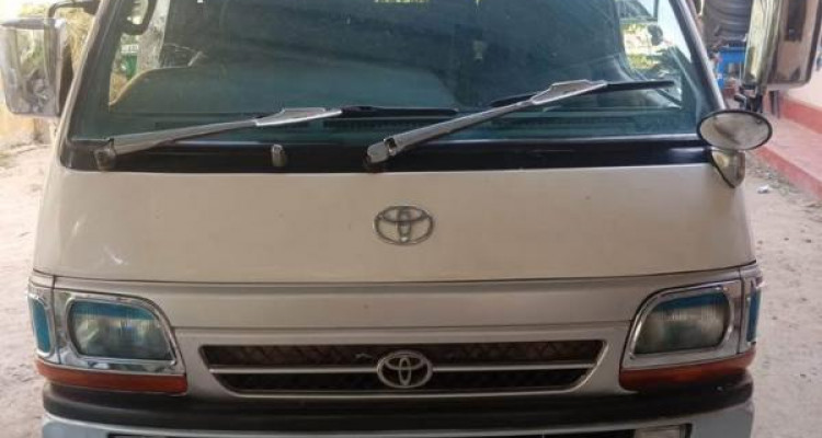 TOYOTA HIACE LH102 1991