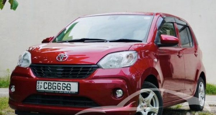 TOYOTA PASSO 2016