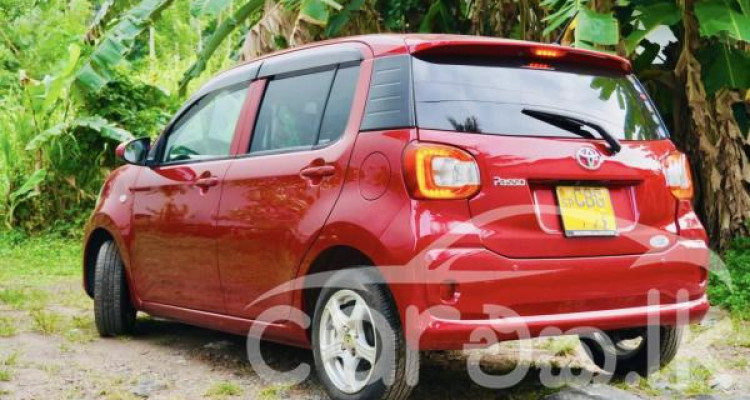 TOYOTA PASSO 2016