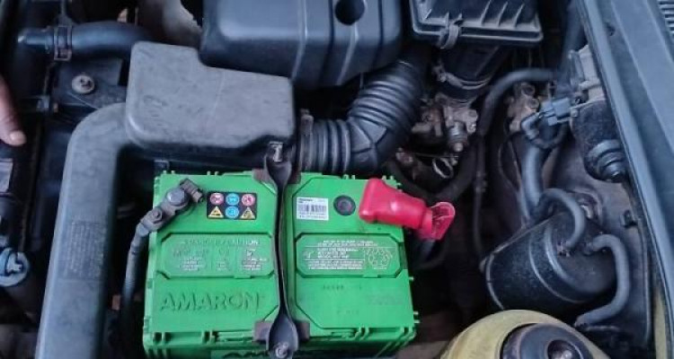 KIA RIO 2001