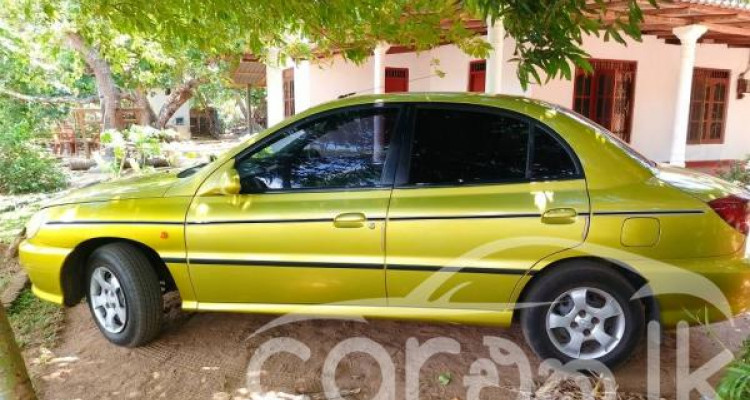 KIA RIO 2001