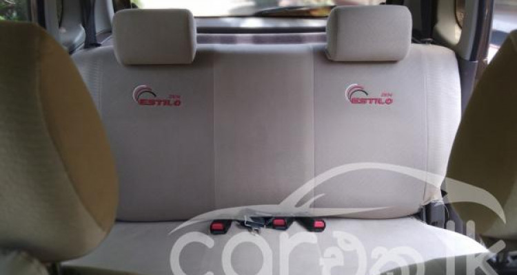 SUZUKI ESTILO 2012