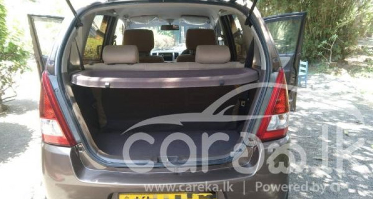 SUZUKI ESTILO 2012