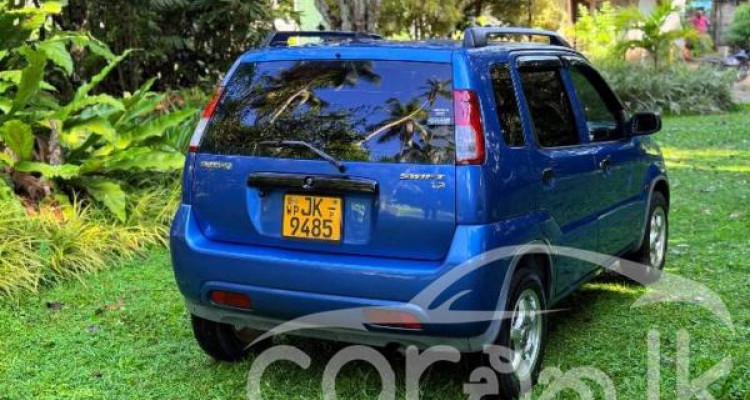 SUZUKI SWIFT 2002