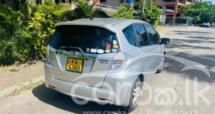 HONDA FIT GP1 2012