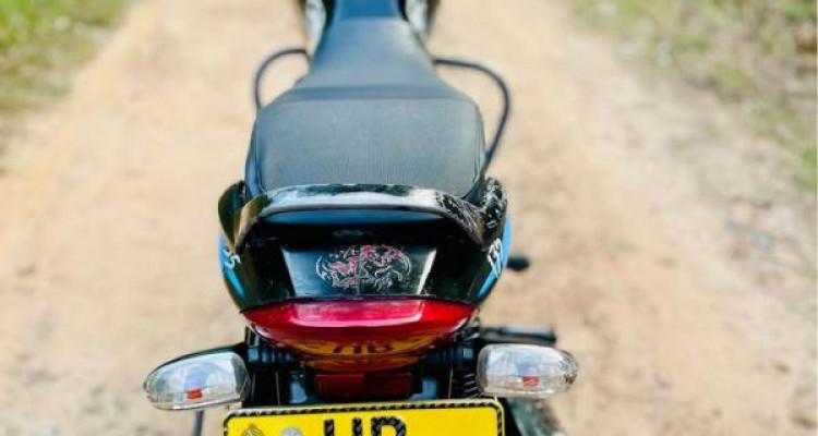 BAJAJ DISCOVER 135 2007
