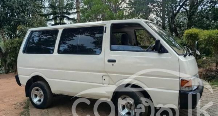 NISSAN VANETTE 1987