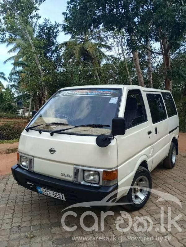 NISSAN VANETTE 1987