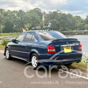MAZDA FAMILIA 323 2000