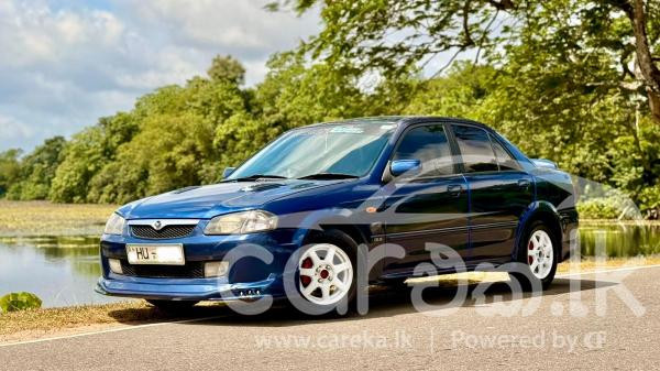 MAZDA FAMILIA 323 2000