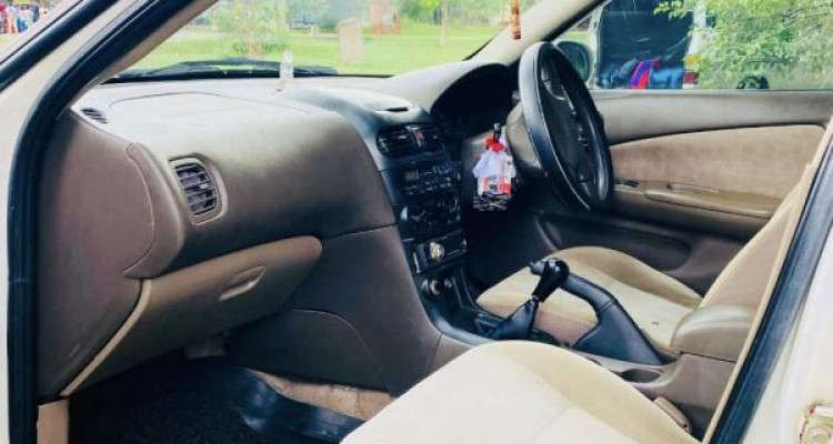 NISSAN SUNNY FB15 2001