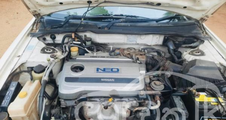 NISSAN SUNNY FB15 2001