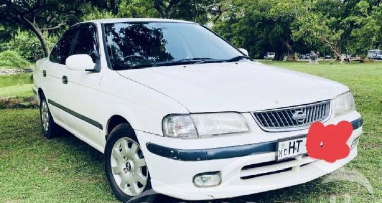 NISSAN SUNNY FB15 2001
