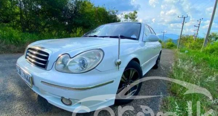 HYUNDAI SONATA 2002