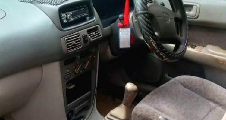 TOYOTA COROLLA 110 1998