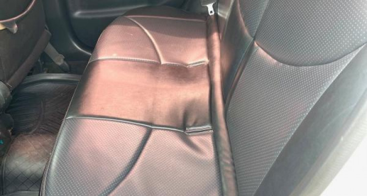 TOYOTA VITZ 2003