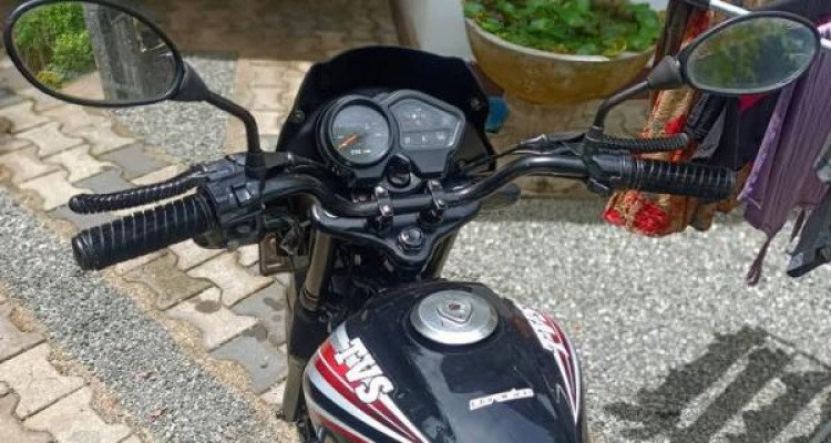 TVS METRO 2016