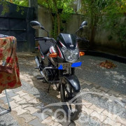 TVS METRO 2016