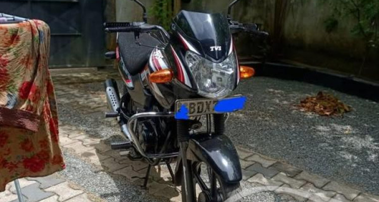TVS METRO 2016