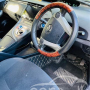 TOYOTA PRIUS 2014