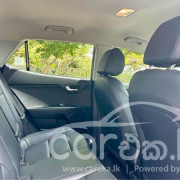 KIA STONIC 2019