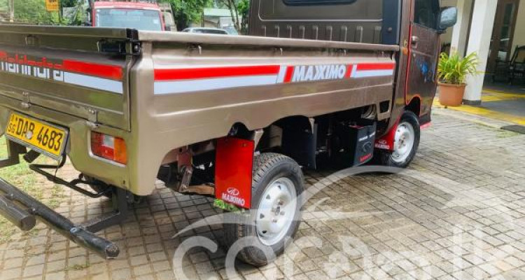 MAHINDRA MAXXIMO 2015
