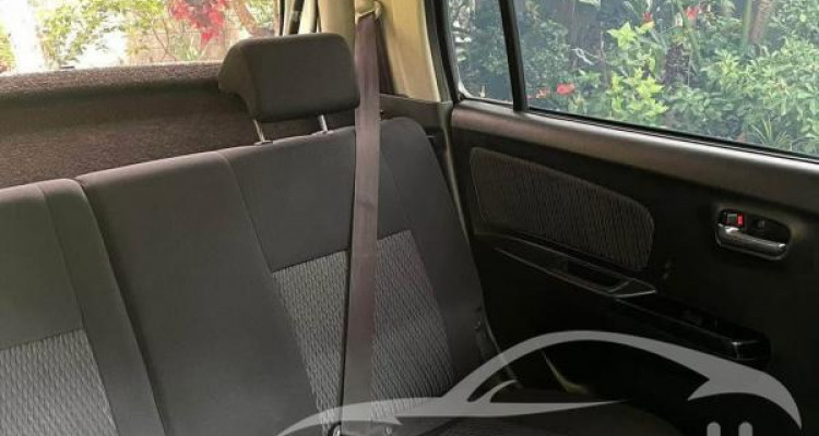 SUZUKI WAGON R STINGRAY 2015