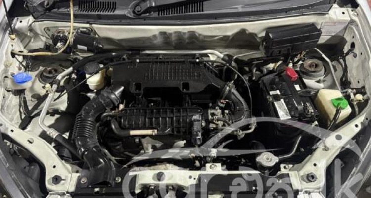 SUZUKI ALTO 2015