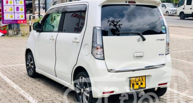 SUZUKI WAGON R 2016