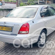 HYUNDAI ELANTRA 2001