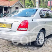 HYUNDAI ELANTRA 2001