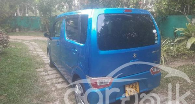 SUZUKI WAGON R FX 2018