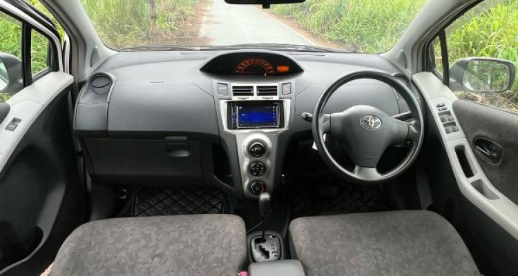 TOYOTA VITZ 2007
