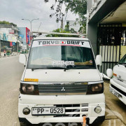 MITSUBISHI MINI TRUCK 2005