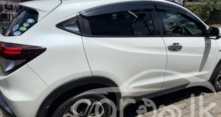 HONDA VEZEL 2014