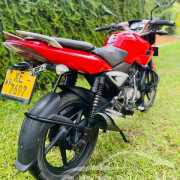 BAJAJ PULSAR 2012