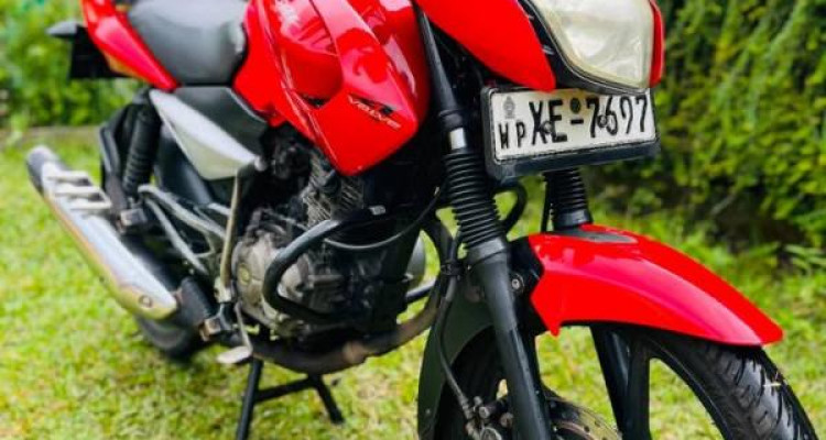 BAJAJ PULSAR 2012