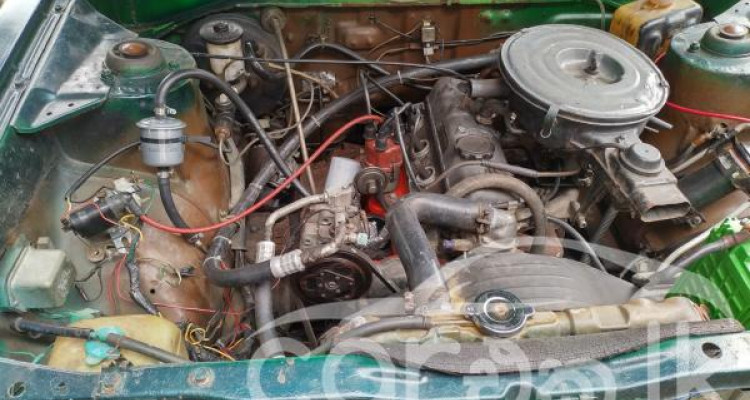 TOYOTA COROLLA KE 30 1975
