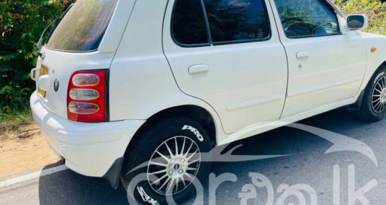 NISSAN MARCH K11 2002