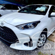 TOYOTA YARIS 2024
