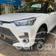 TOYOTA RAIZE 2025