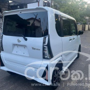 DAIHATSU TANTO 2023